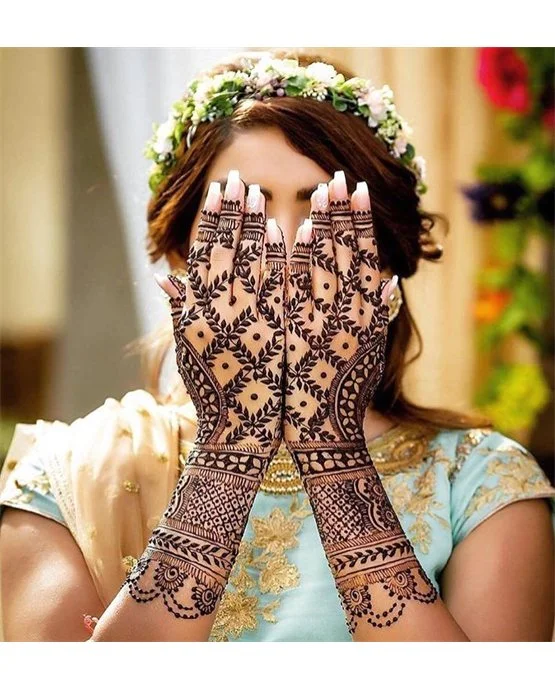 Dreamy Ribbon With Lace Along Simple Full Hand Mehndi Design Dreamy Ribbon With Lace Along Simple Full Hand Mehndi Design